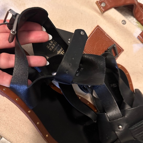 Zara basic wooden leather made in Spain size 36 or 6 - Picture 6 of 7